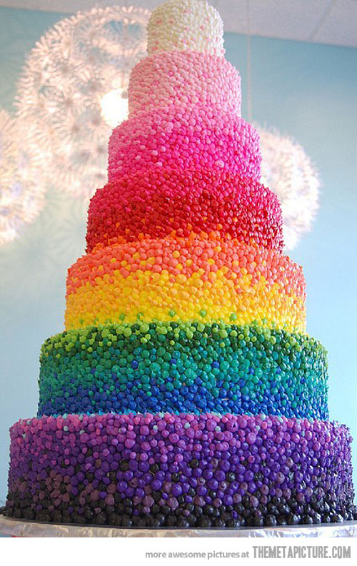 funny-wedding-cake-decoration-colors-rainbow